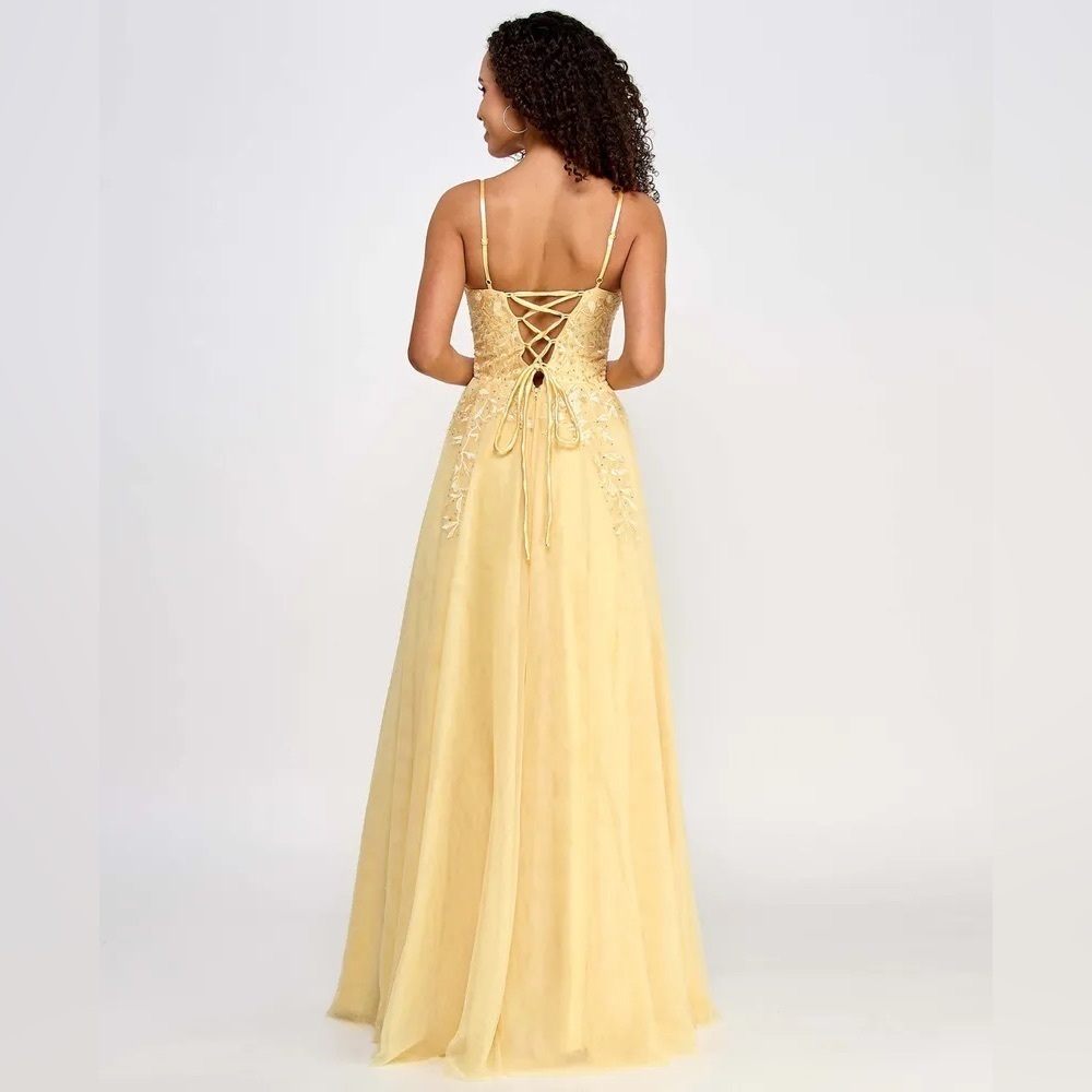 Say Yes Juniors' Embellished Lace-Up Mesh Gown - Picture 2 of 10